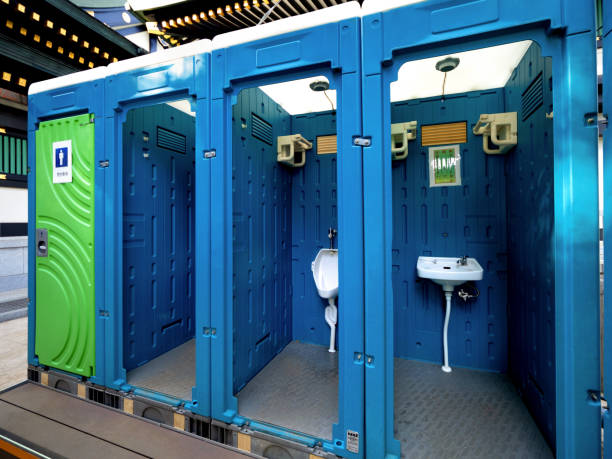 Best Luxury portable toilet rental  in Bainbridge, OH